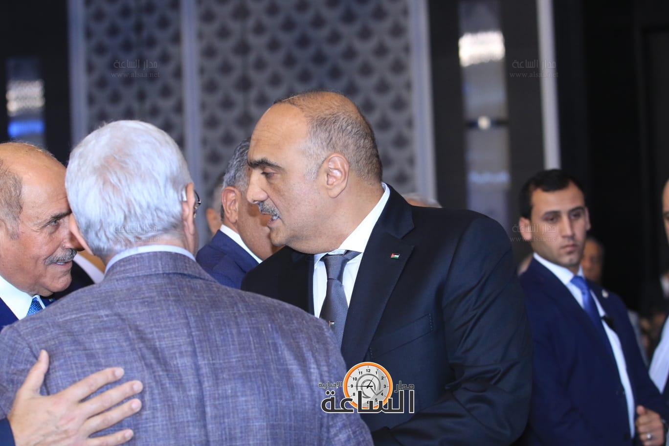 Madar Al-Saa Images 0.4785244904250898