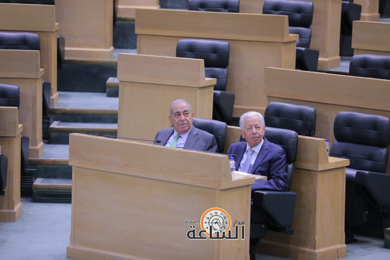 Madar Al-Saa Images 0.09607526460086802