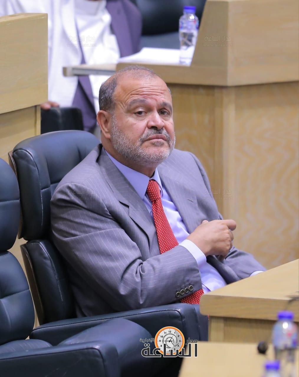 Madar Al-Saa Images 0.986894424772671