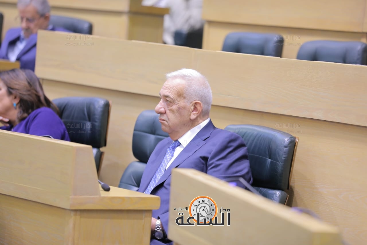 Madar Al-Saa Images 0.6617459533630516