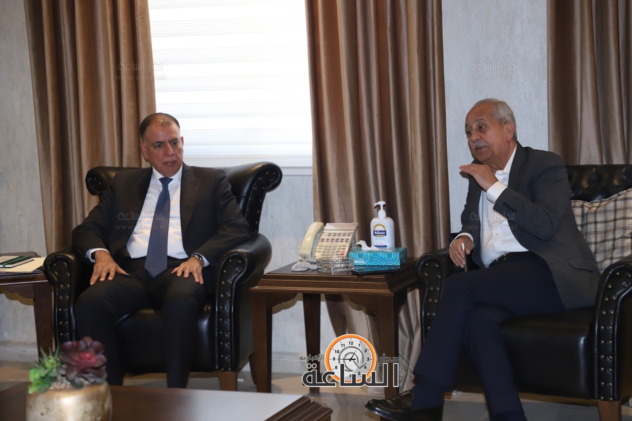 Madar Al-Saa Images 0.2588717496941171