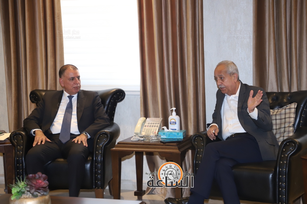 Madar Al-Saa Images 0.3191658995387474