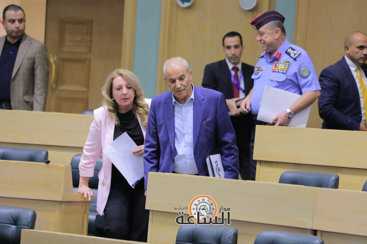 Madar Al-Saa Images 0.6453663945341077