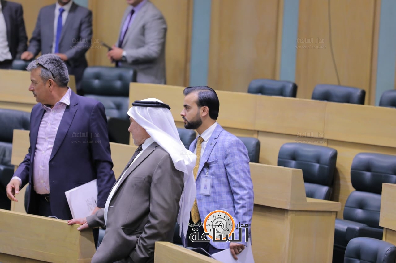 Madar Al-Saa Images 0.6246307448280335