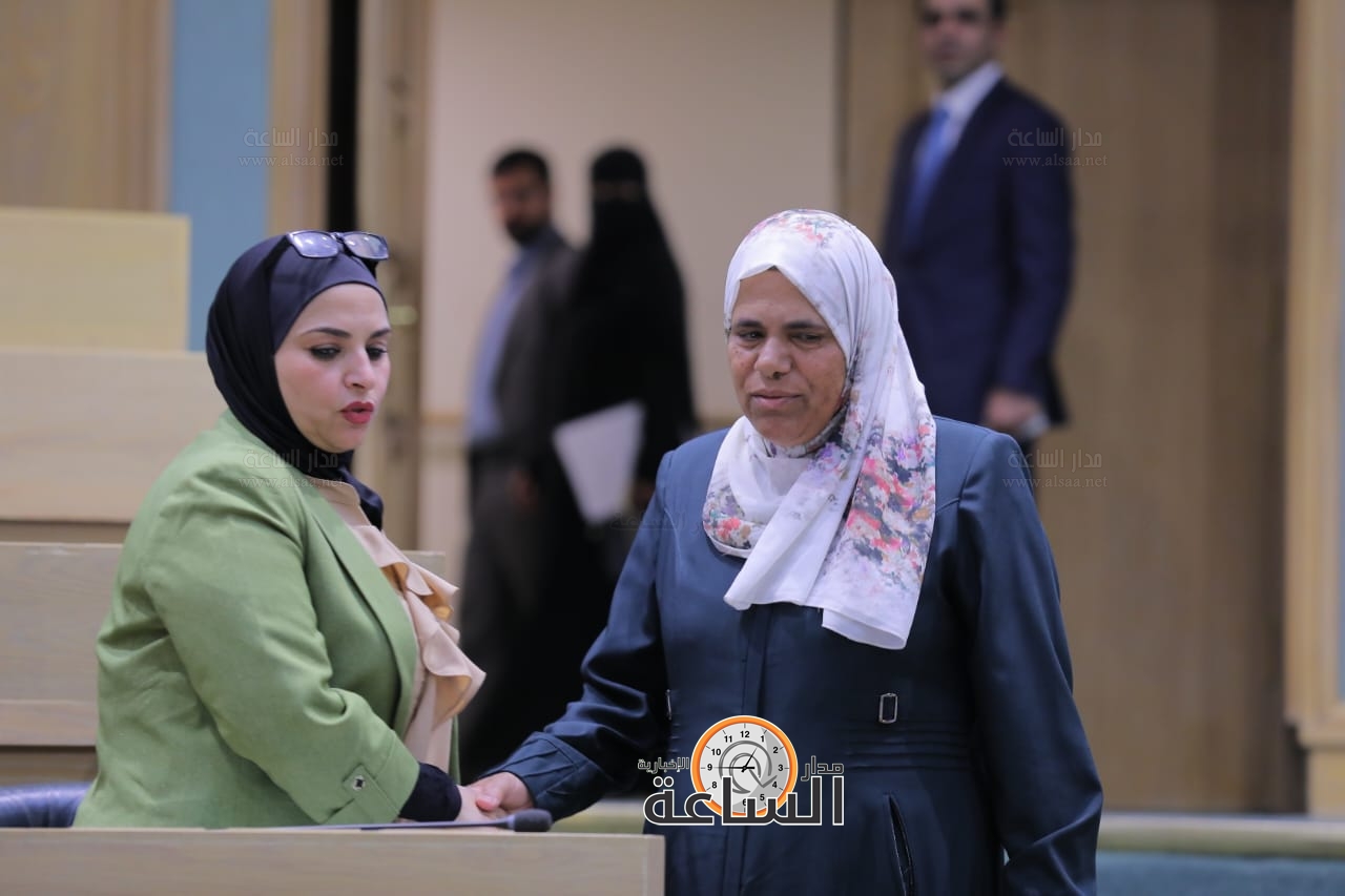 Madar Al-Saa Images 0.25975417395514766