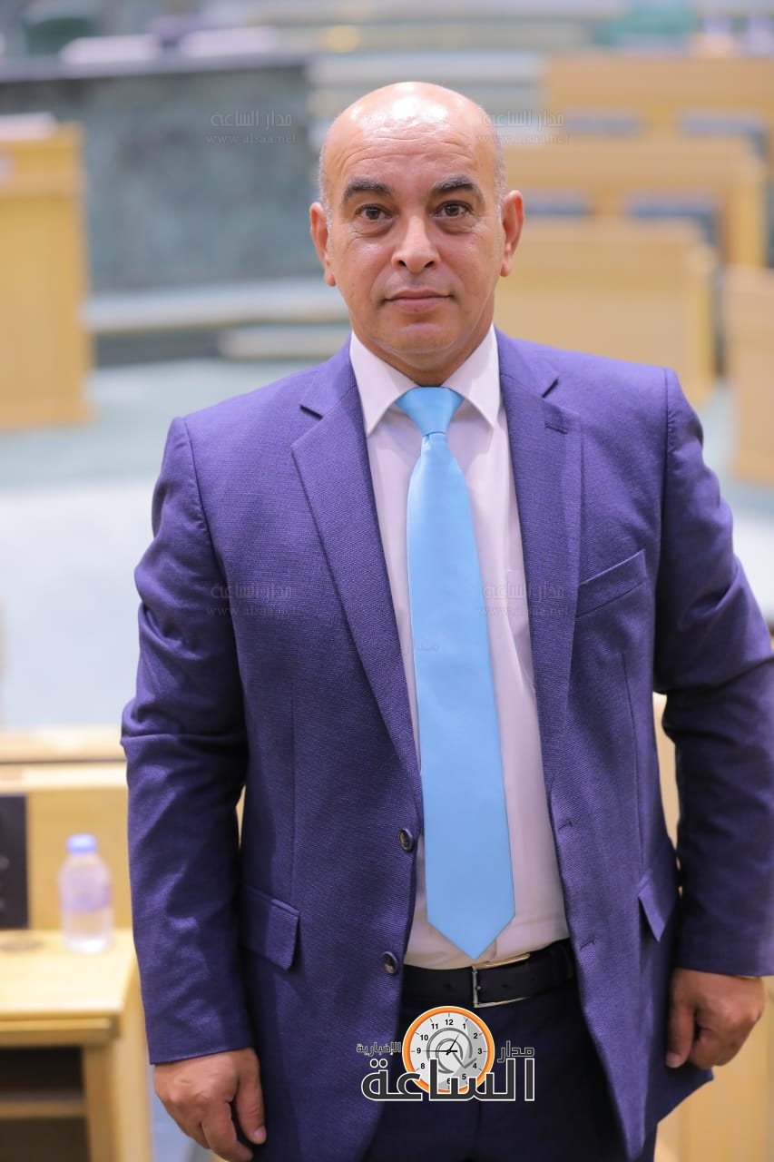 Madar Al-Saa Images 0.4220573244334911