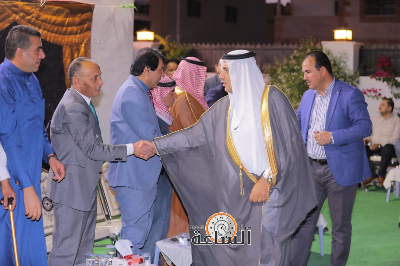 Madar Al-Saa Images 0.30130653715564315