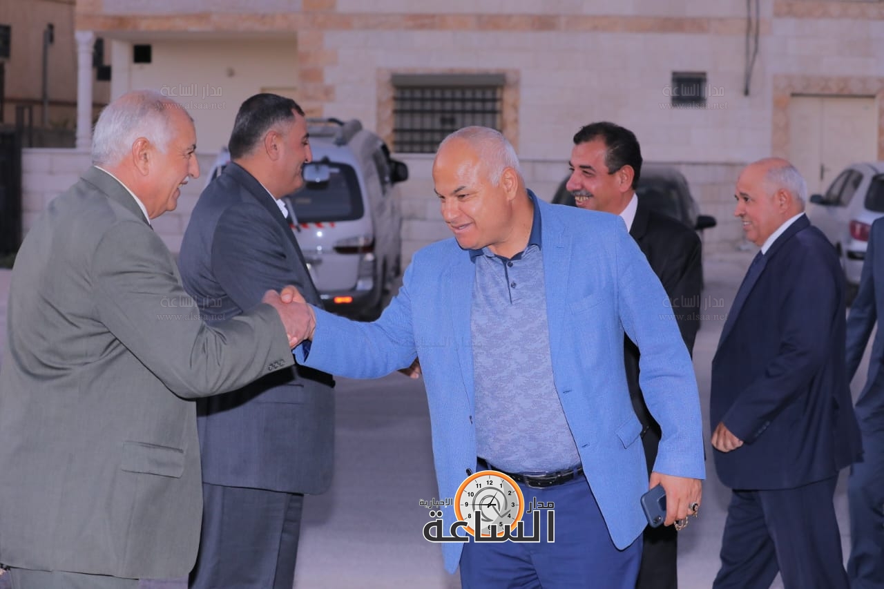 Madar Al-Saa Images 0.4651002531866122