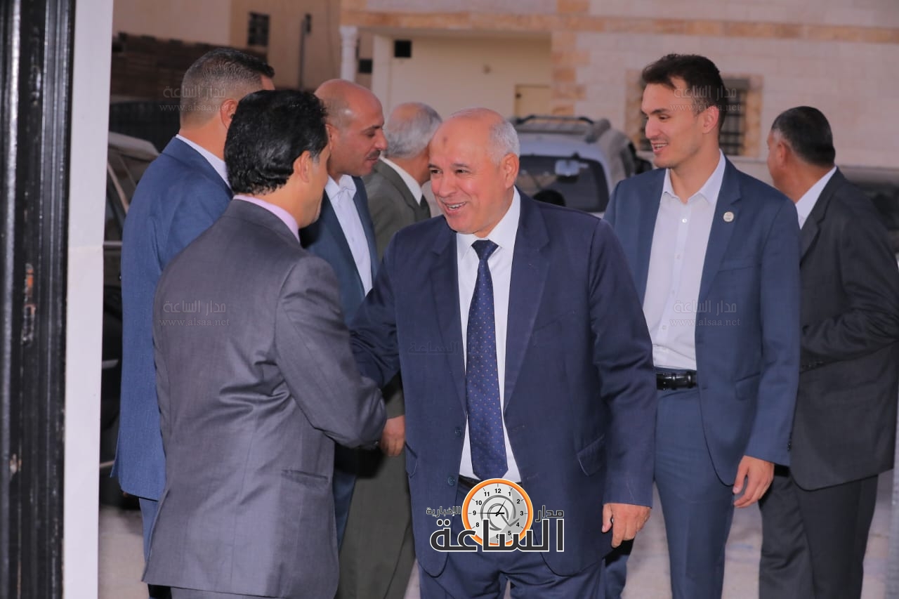 Madar Al-Saa Images 0.6311073652493424