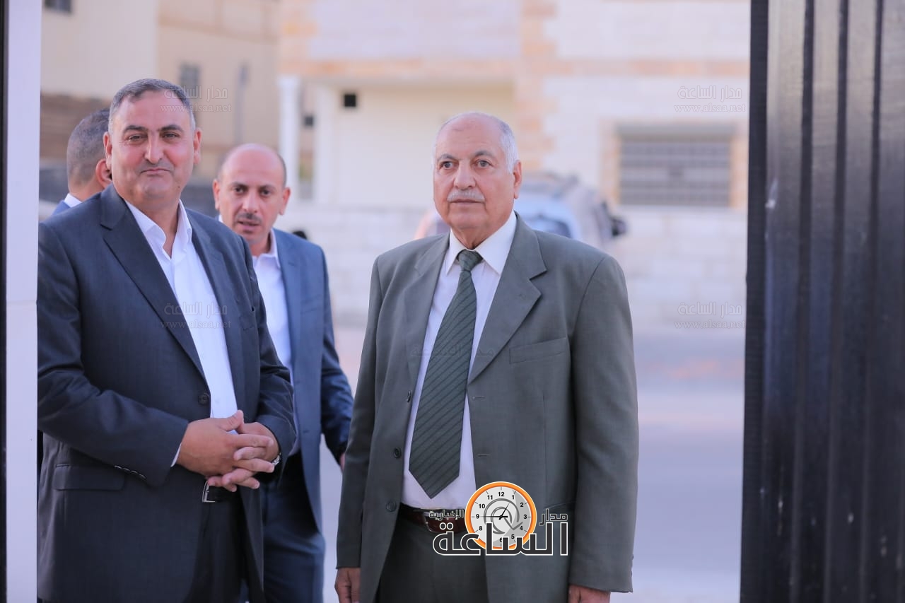 Madar Al-Saa Images 0.4790403371729981