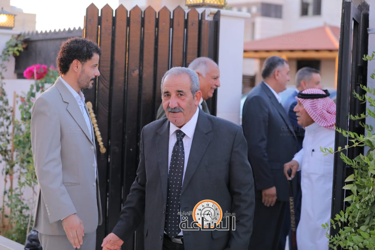 Madar Al-Saa Images 0.0855318576484656