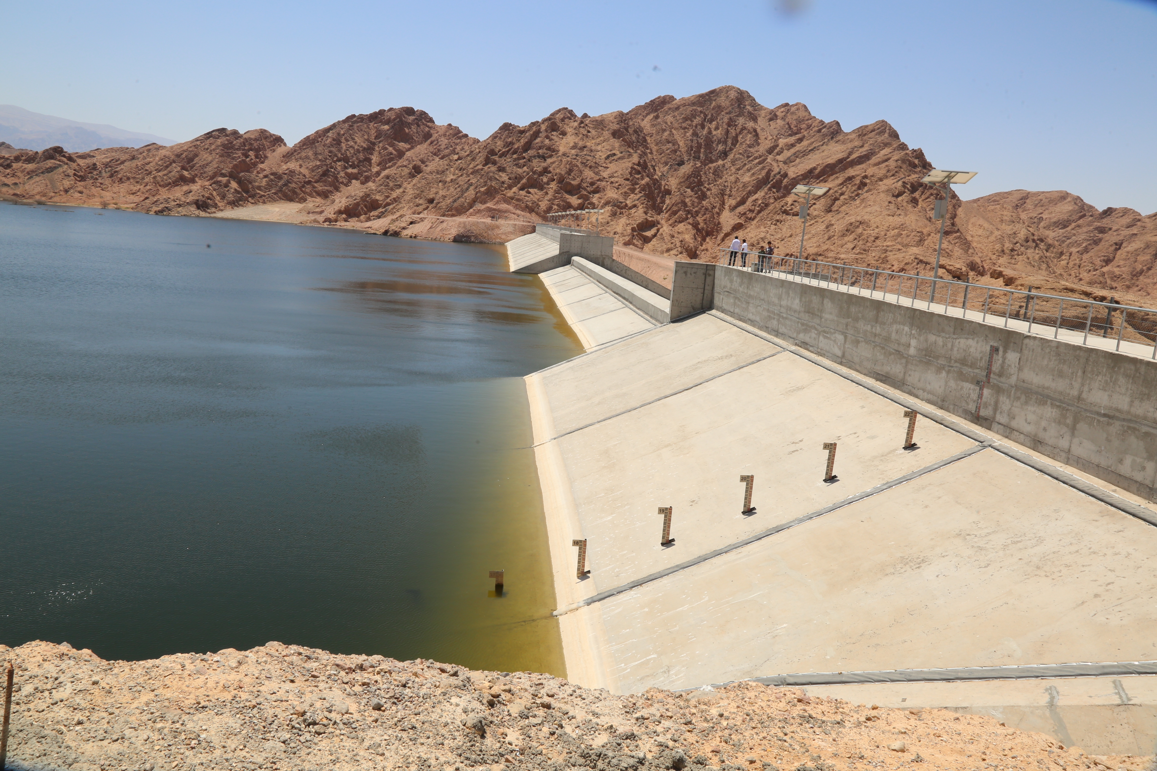 Madar Al-Saa Images 0.9021442806913011