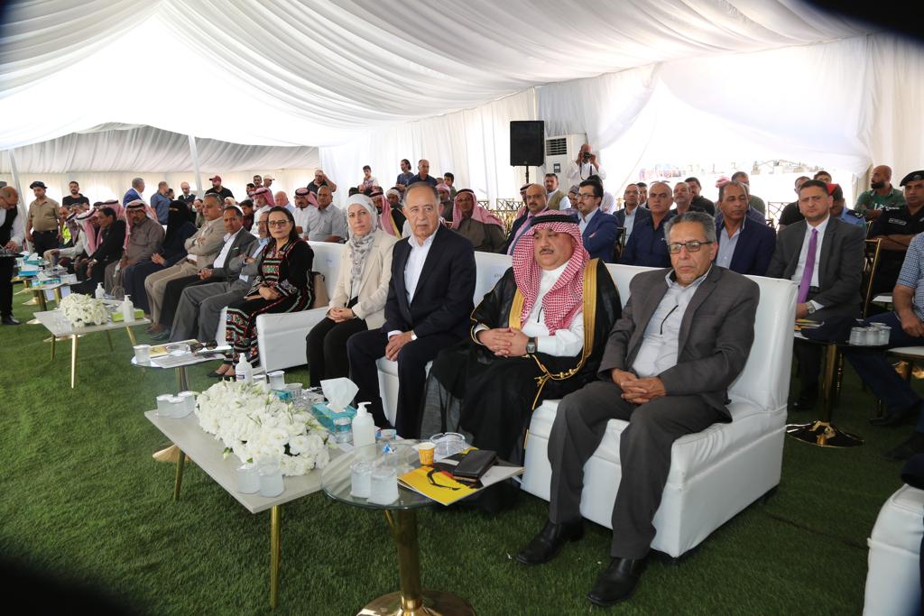 Madar Al-Saa Images 0.5021498426697246