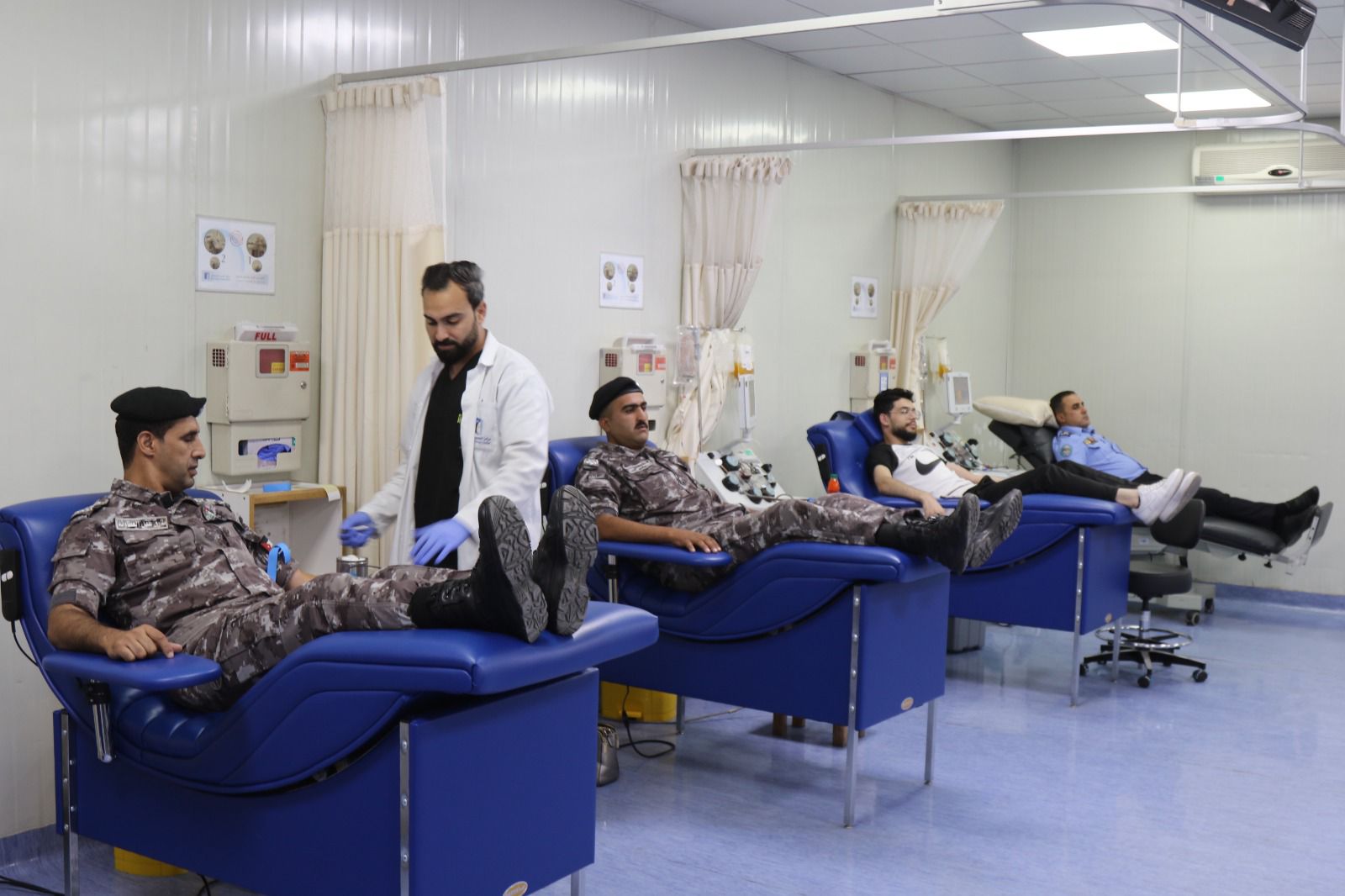 Madar Al-Saa Images 0.06114432319211316