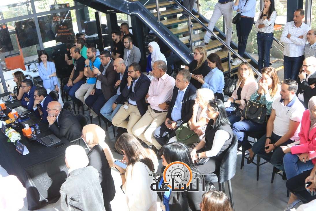 Madar Al-Saa Images 0.38702035050640937