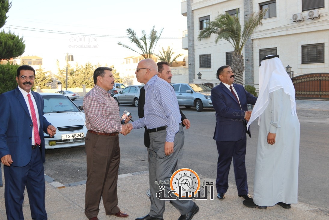 Madar Al-Saa Images 0.8386715469731787