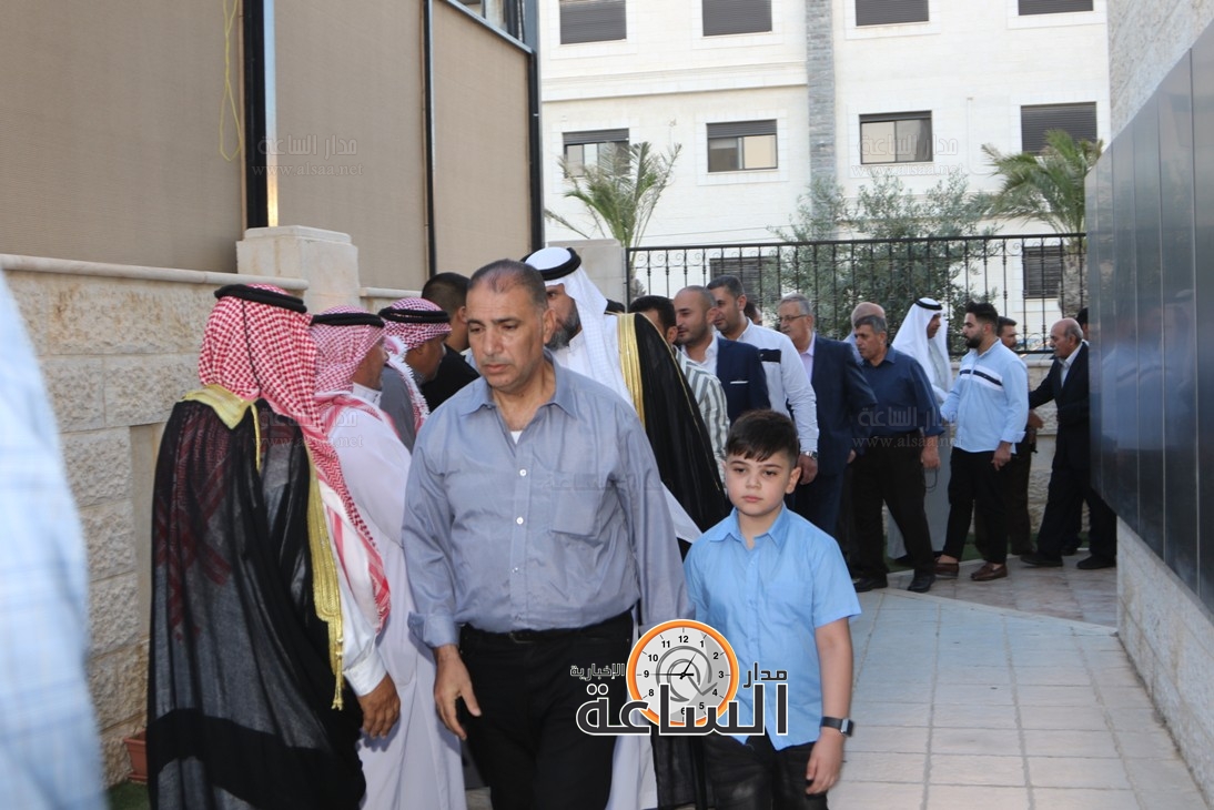 Madar Al-Saa Images 0.3801704126166694