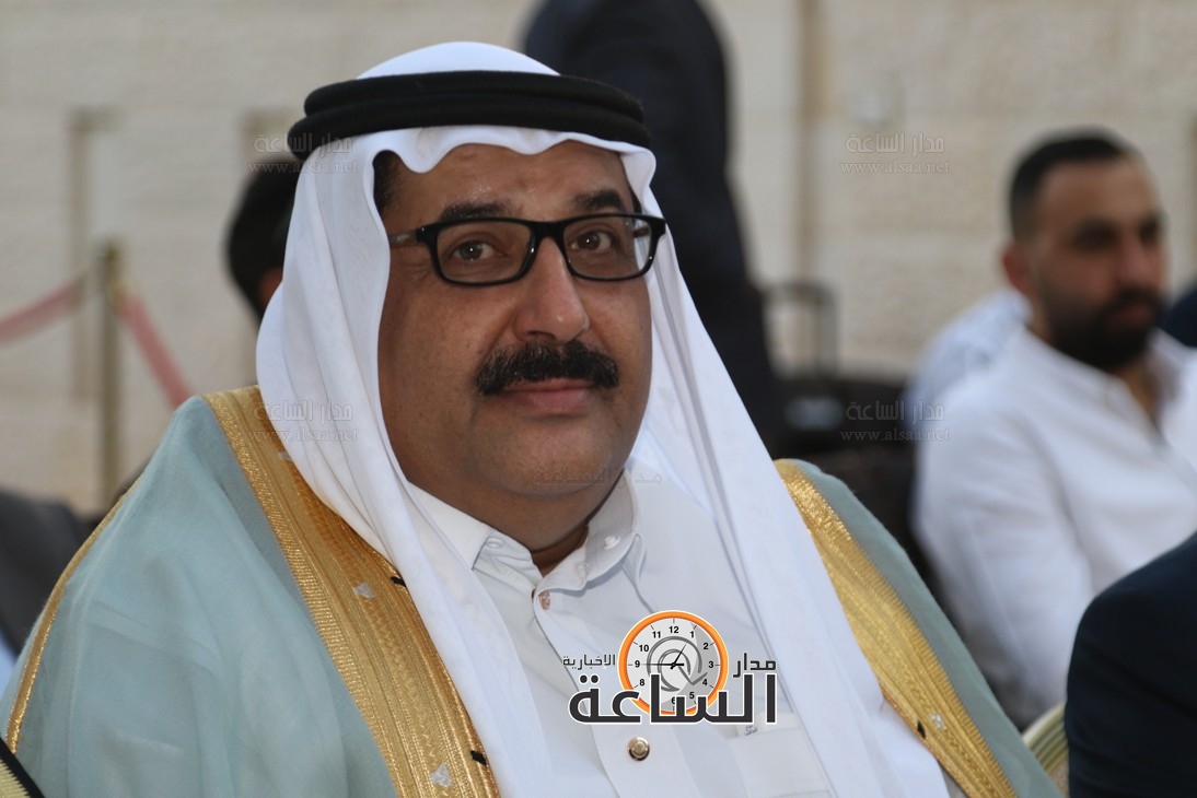 Madar Al-Saa Images 0.4506666508432251