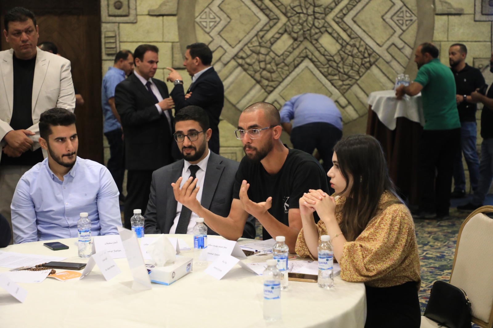 Madar Al-Saa Images 0.007552848772565457