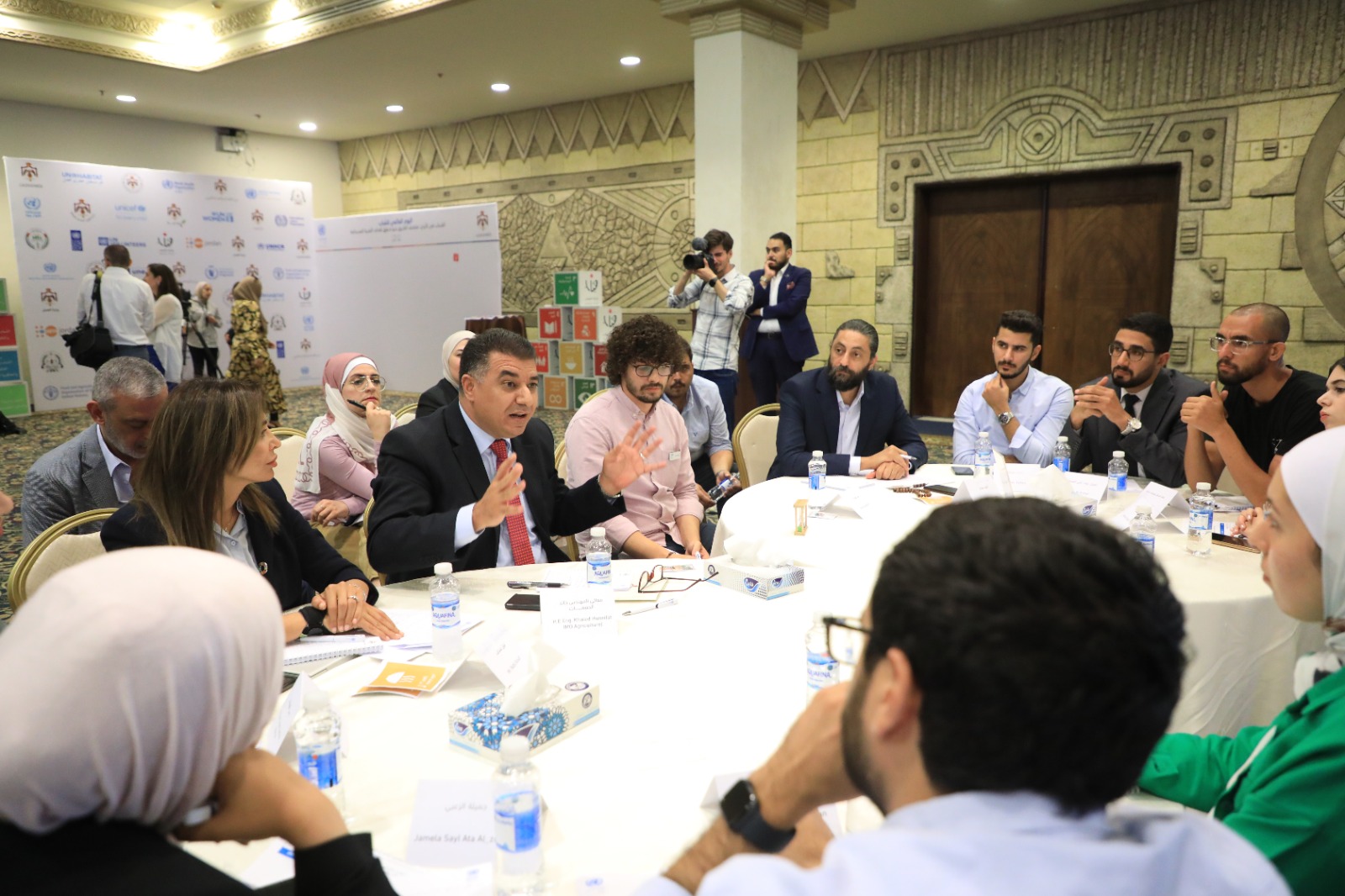 Madar Al-Saa Images 0.20336594456822965