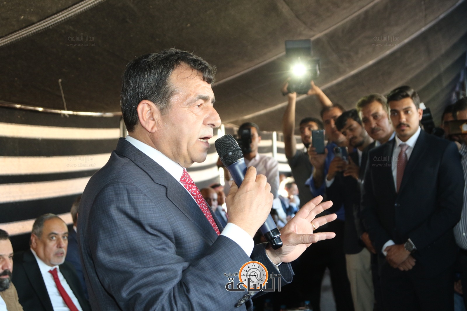 Madar Al-Saa Images 0.49291068744248245