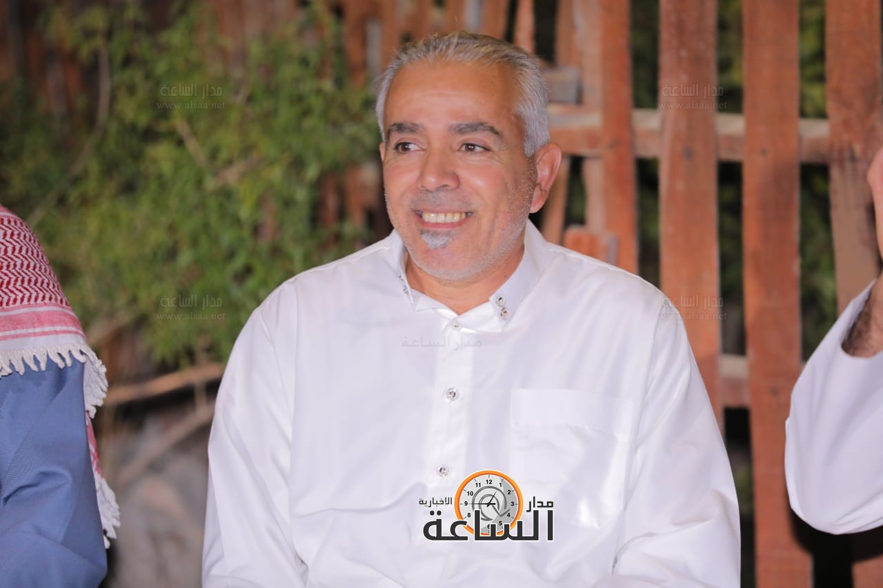 Madar Al-Saa Images 0.689350557675837