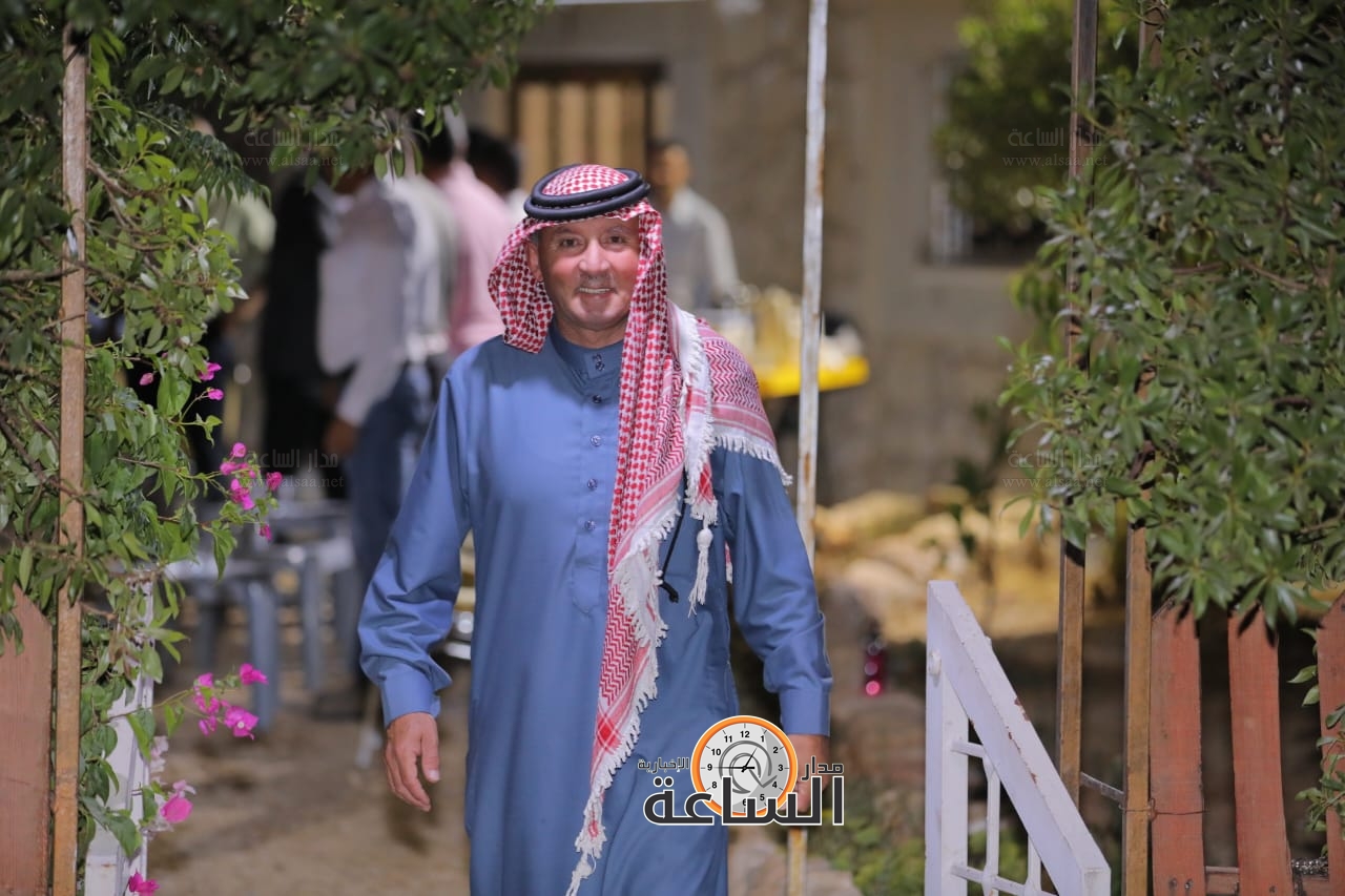 Madar Al-Saa Images 0.25057139580836174