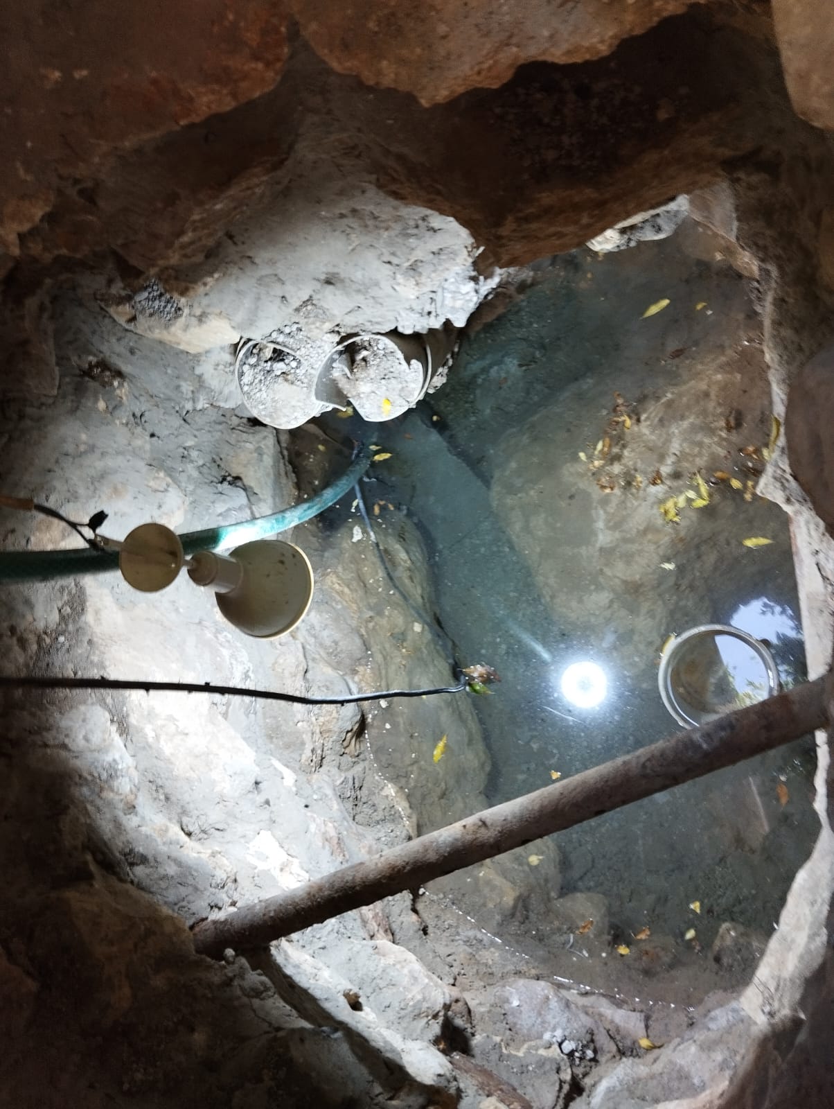 Madar Al-Saa Images 0.3692366052352152