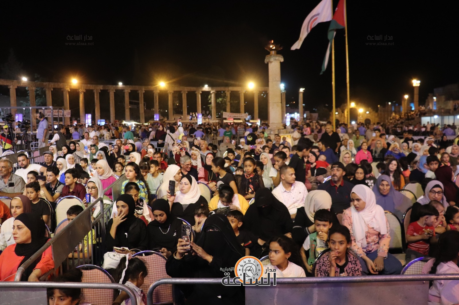 Madar Al-Saa Images 0.9733745913591254