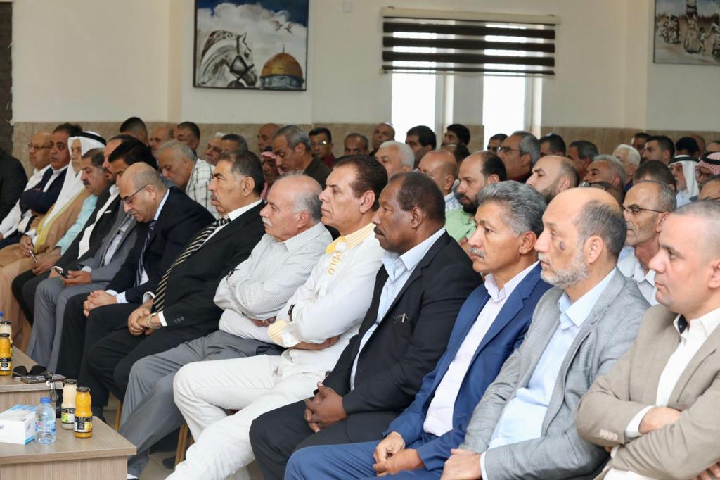 Madar Al-Saa Images 0.7430257077708142