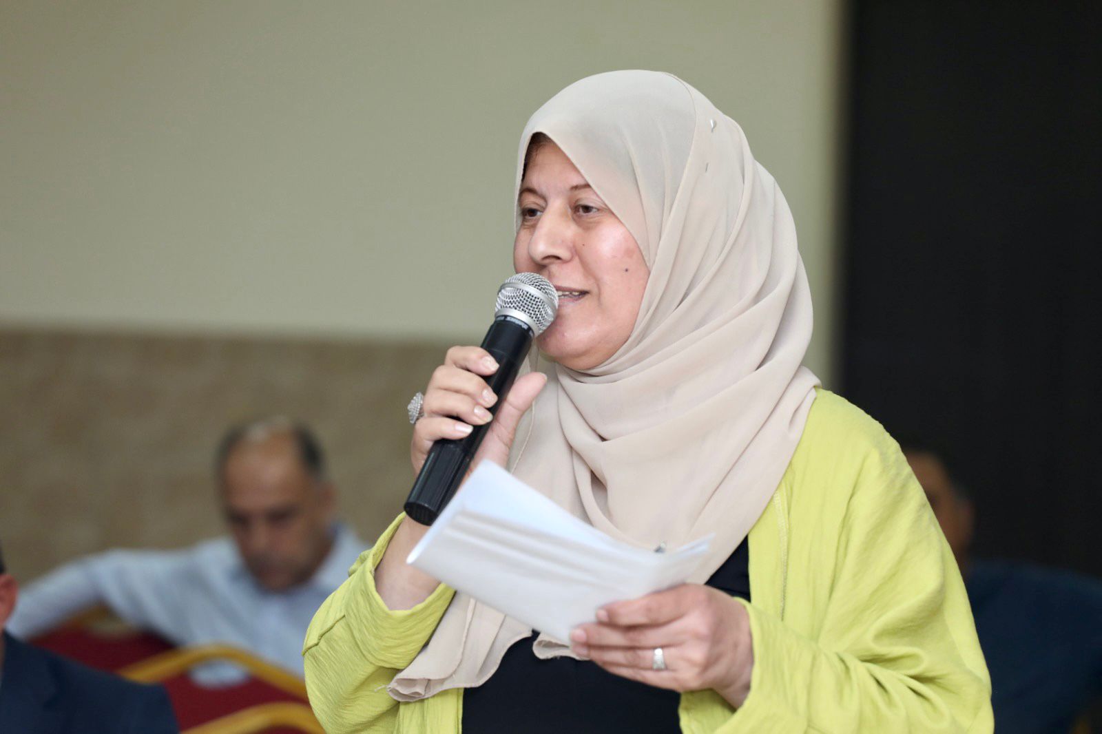 Madar Al-Saa Images 0.8914754391922874