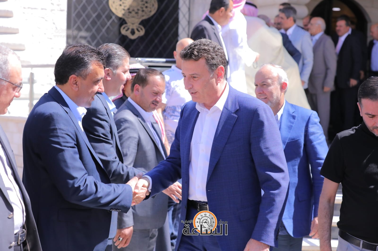 Madar Al-Saa Images 0.5315469923709102