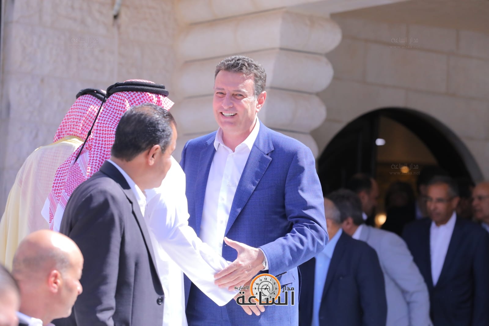 Madar Al-Saa Images 0.15049866291312974