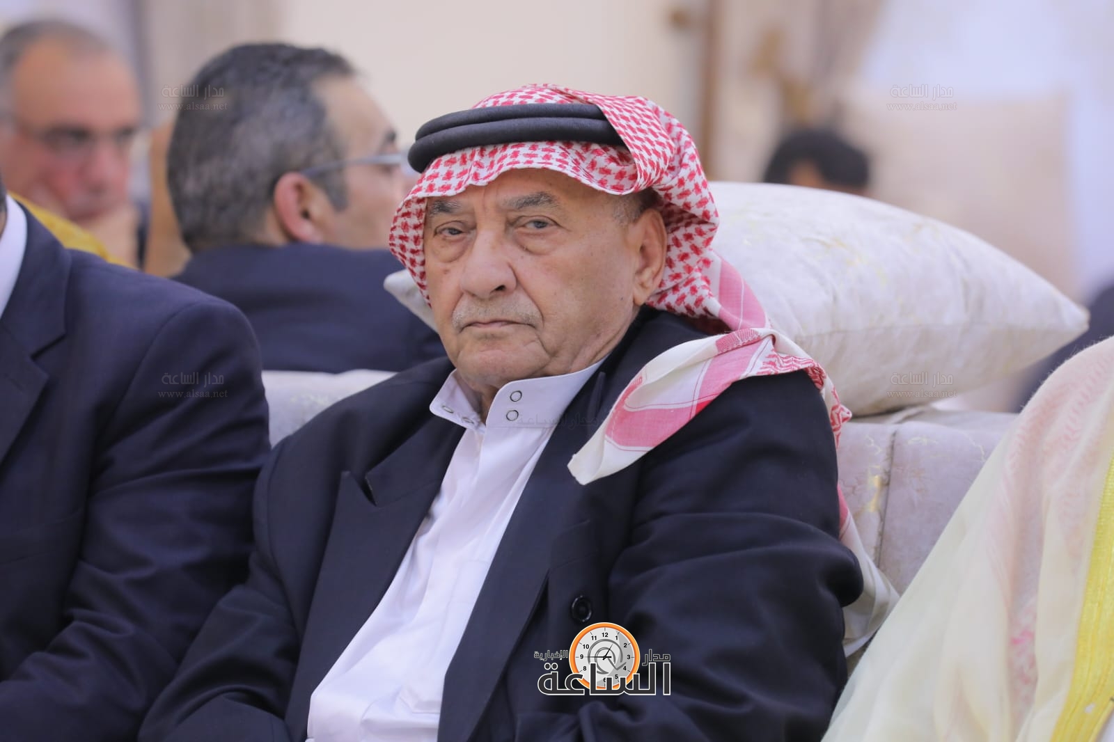 Madar Al-Saa Images 0.4076494768872174