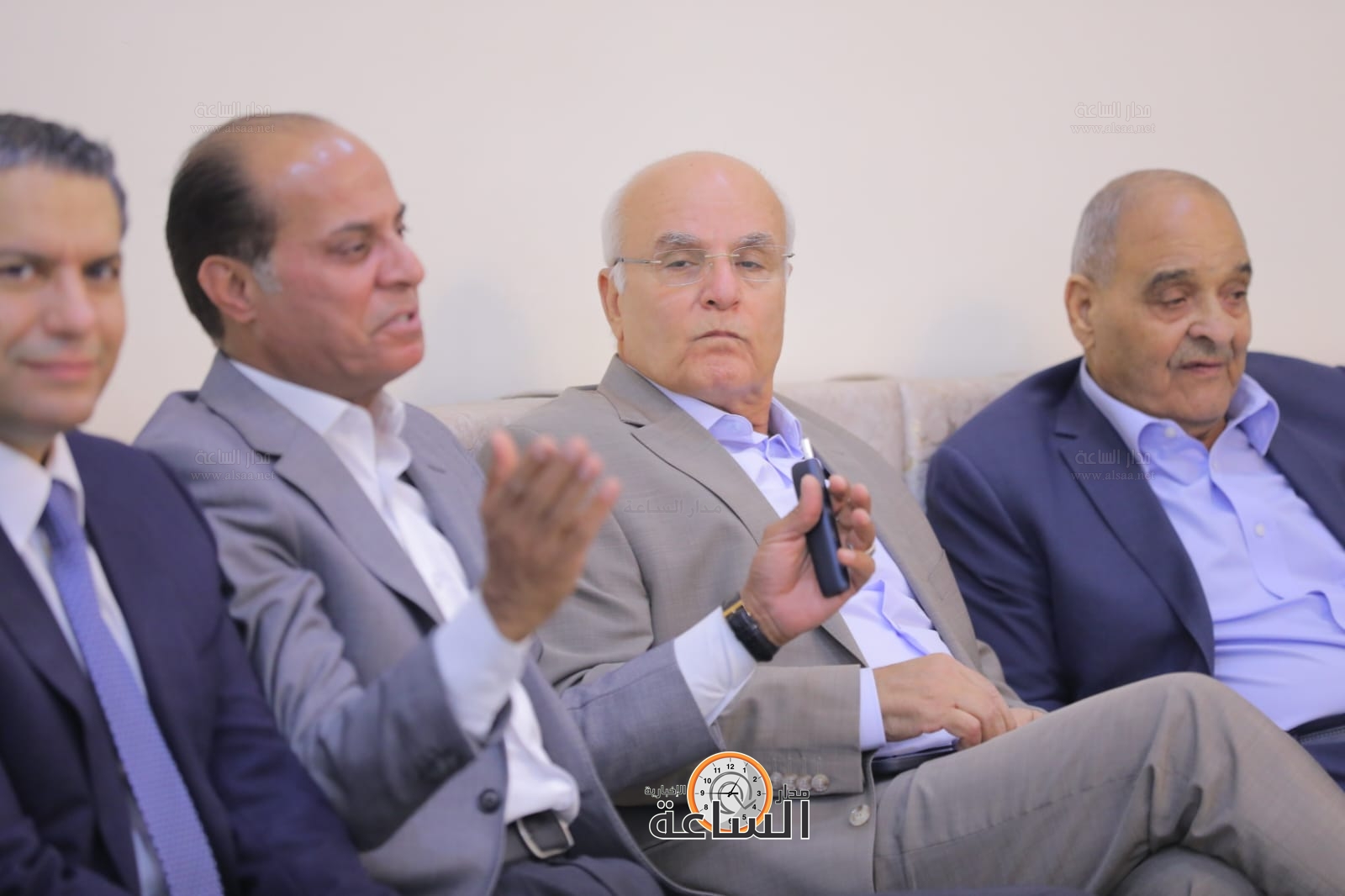 Madar Al-Saa Images 0.7494426229714937