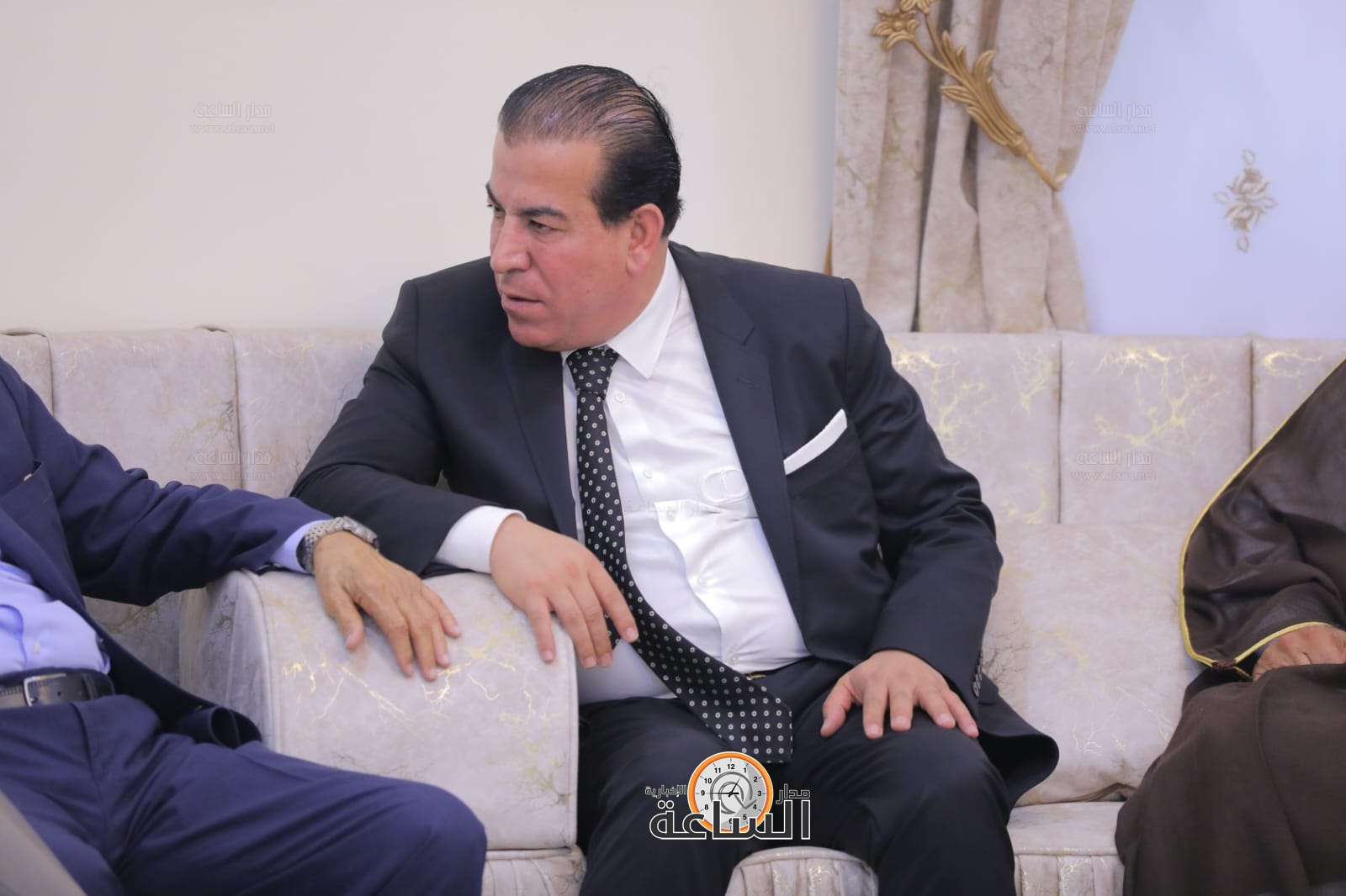 Madar Al-Saa Images 0.6259527584978526