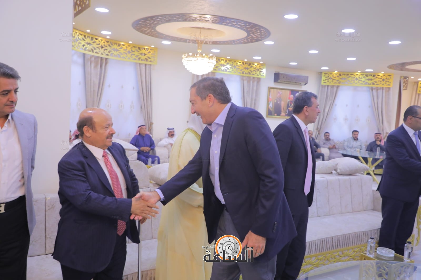 Madar Al-Saa Images 0.2468457087252176