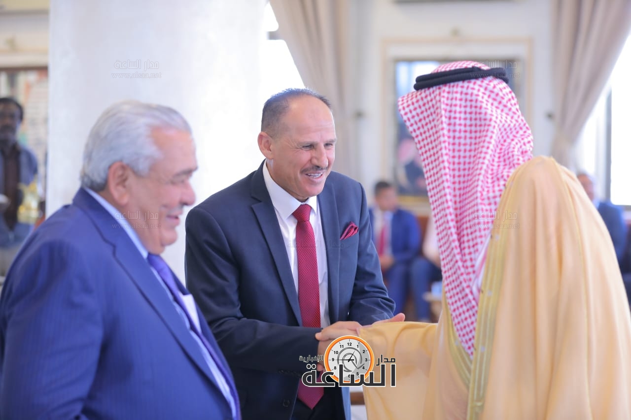 Madar Al-Saa Images 0.7261104934103246