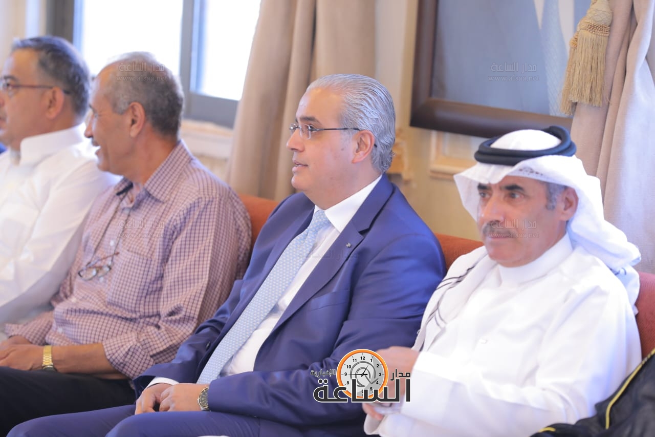 Madar Al-Saa Images 0.43885611738768526