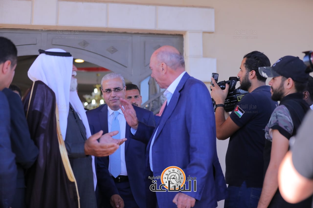 Madar Al-Saa Images 0.7437505966870124