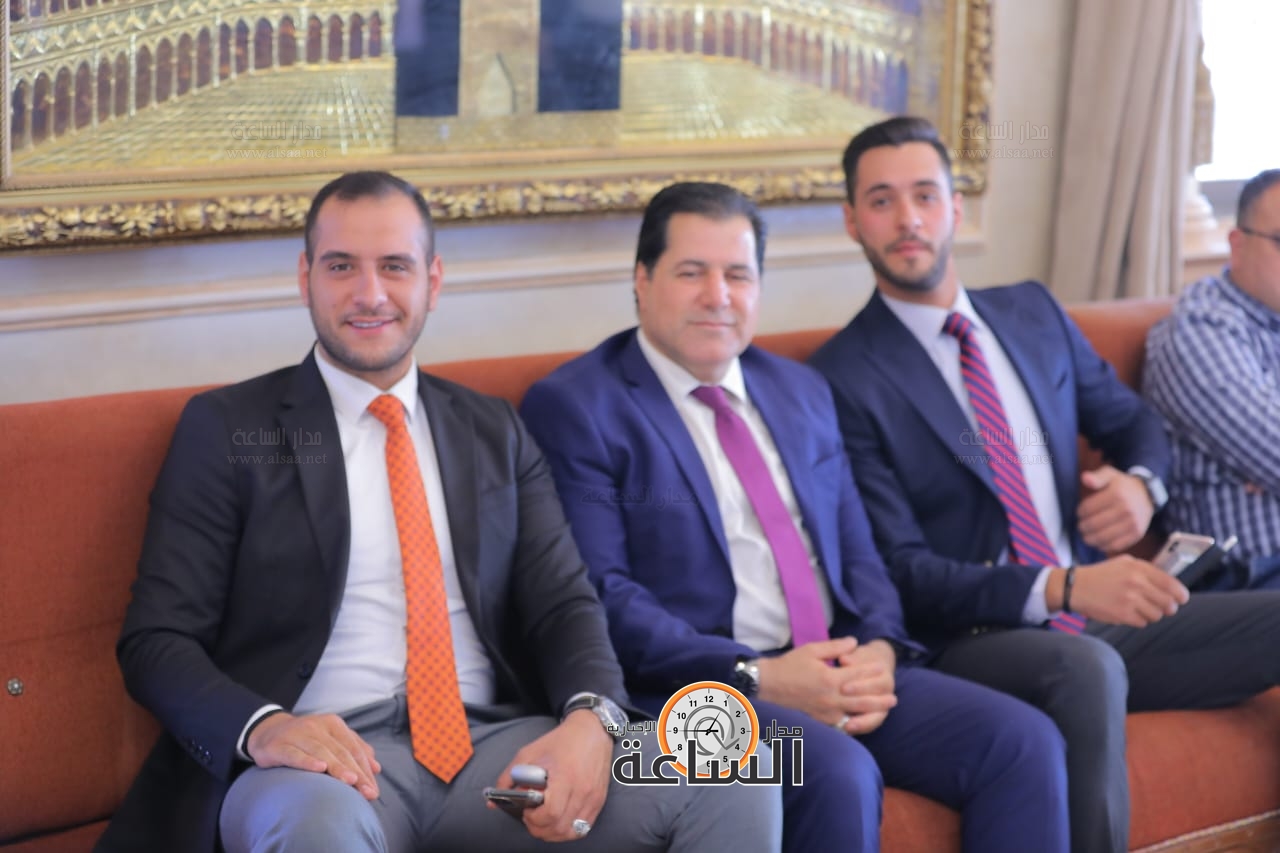 Madar Al-Saa Images 0.4665100773313926