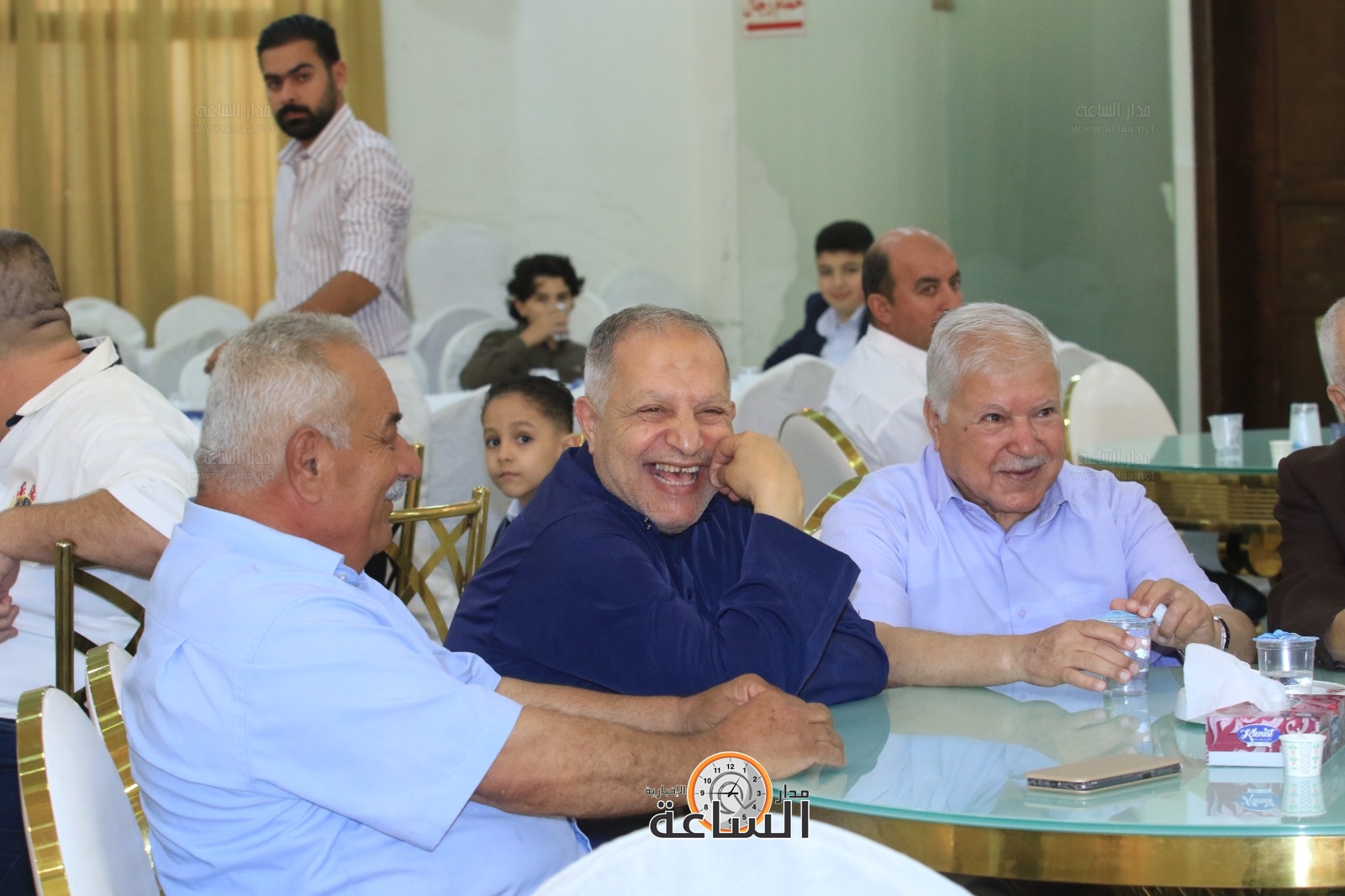 Madar Al-Saa Images 0.7644283051460824