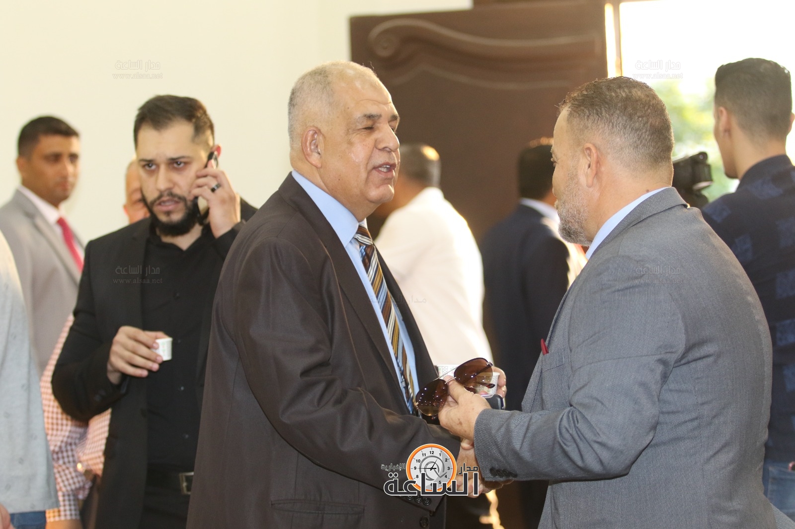 Madar Al-Saa Images 0.2537423556108289