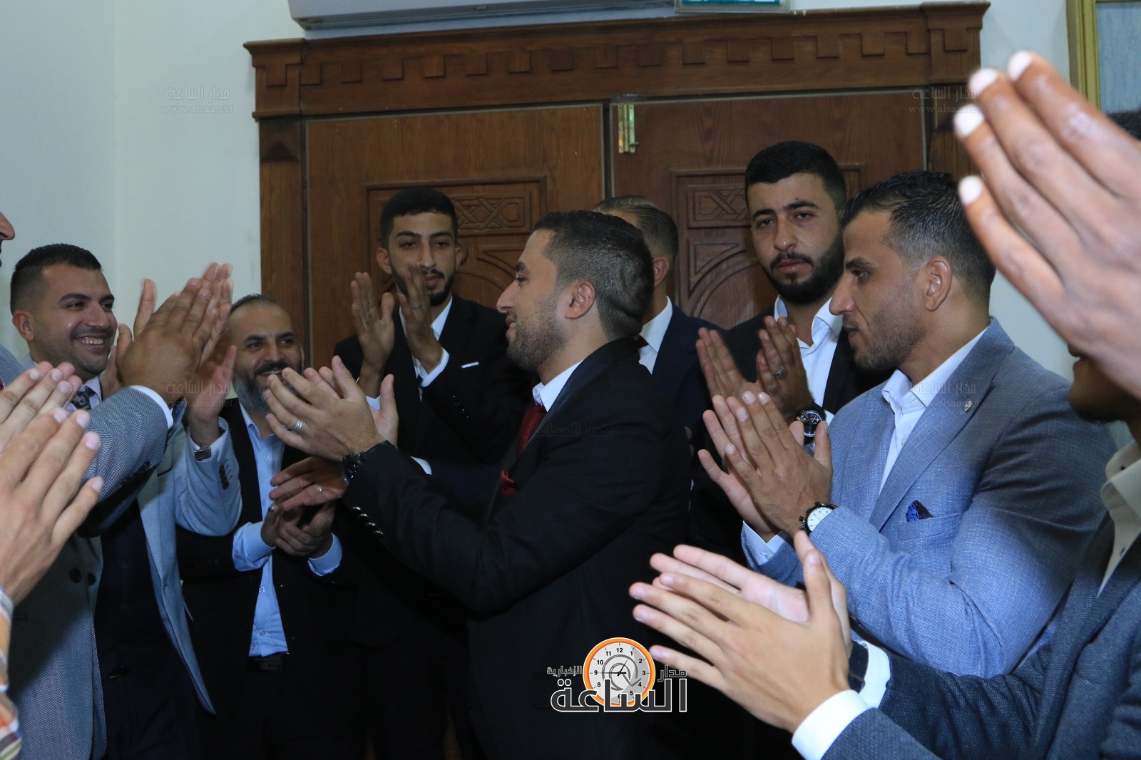 Madar Al-Saa Images 0.6657422046394043