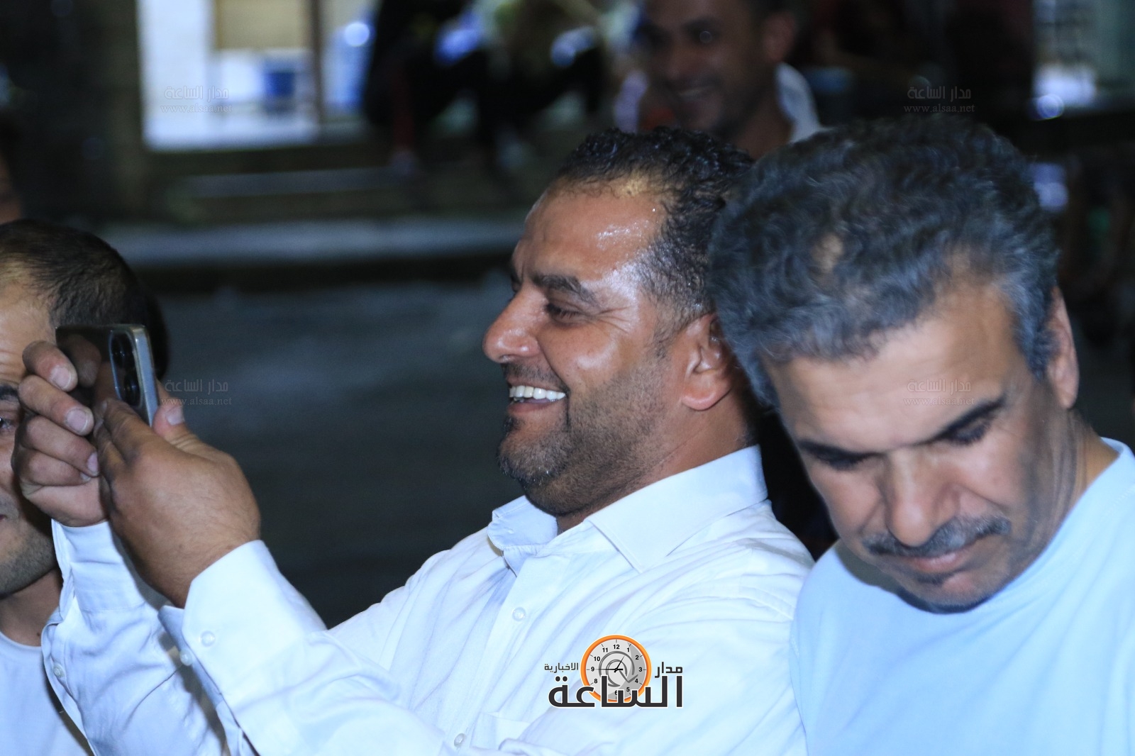 Madar Al-Saa Images 0.11370773228722719