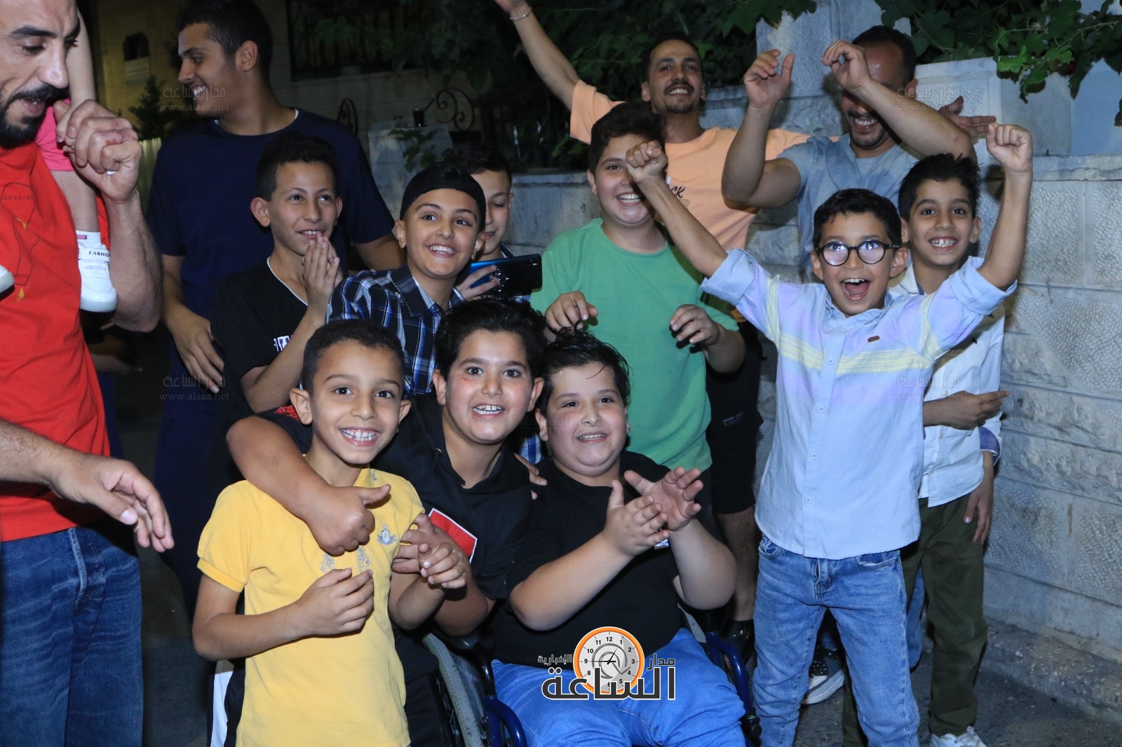 Madar Al-Saa Images 0.2379134122555847