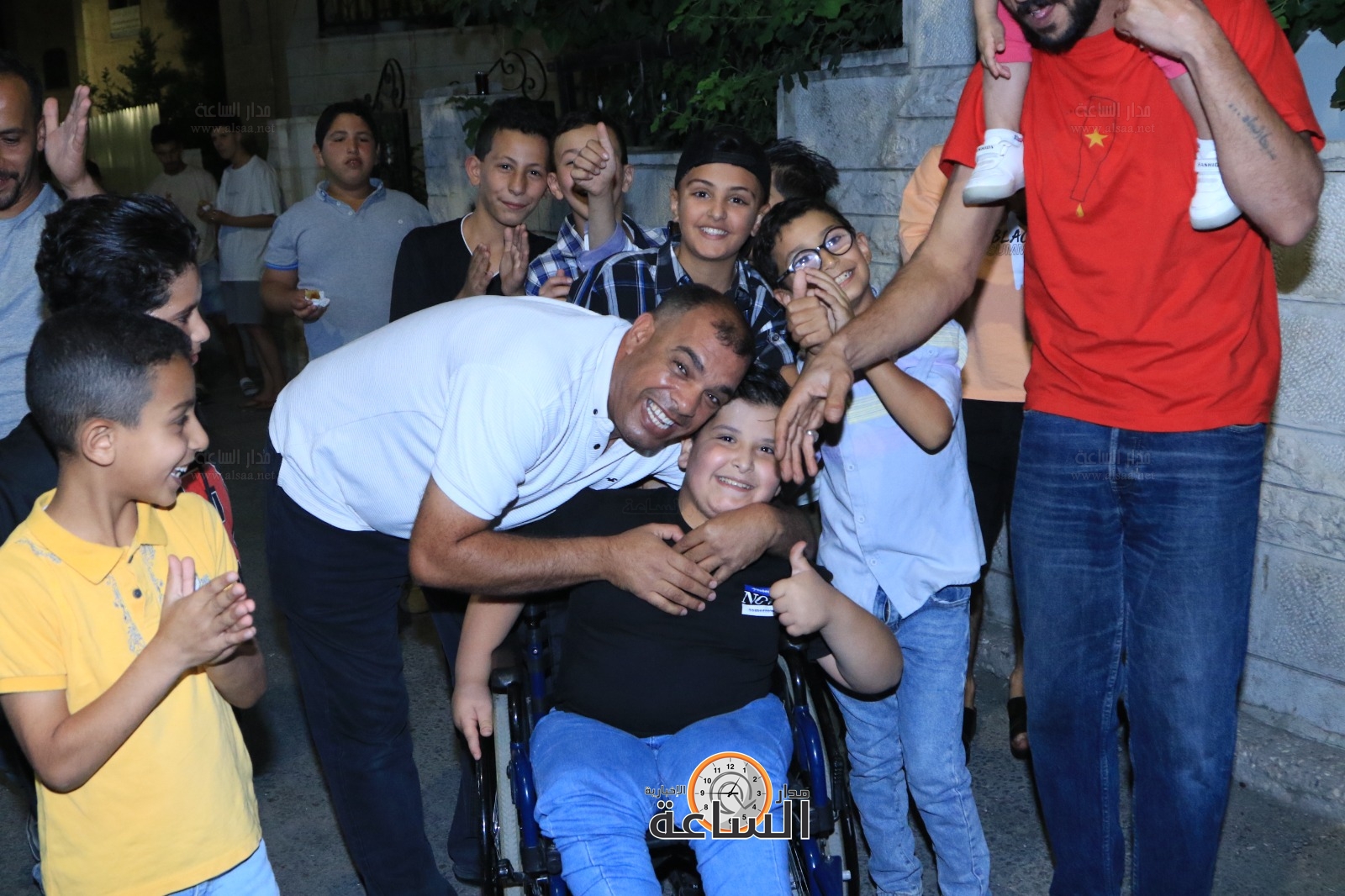 Madar Al-Saa Images 0.7775600221099825