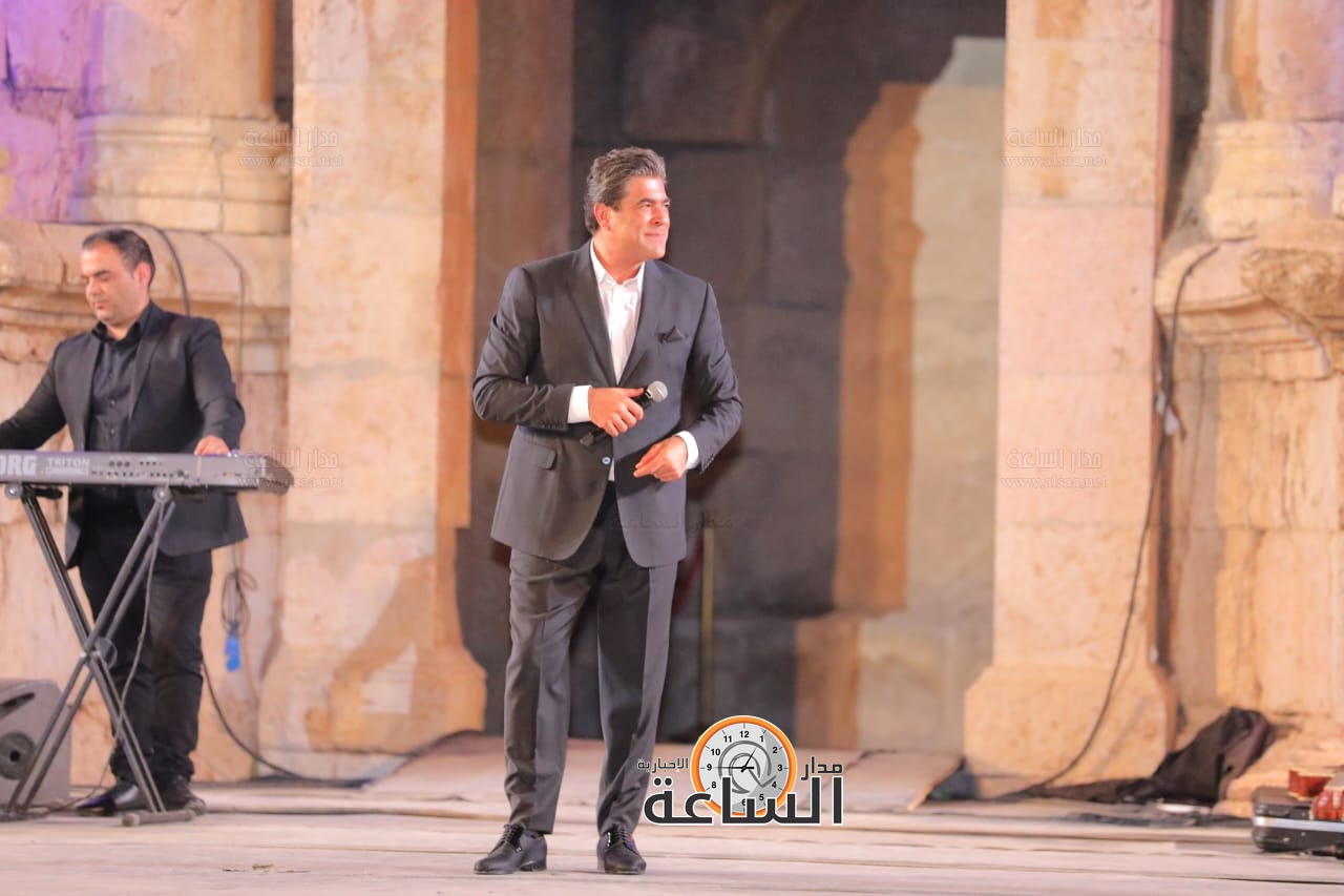 Madar Al-Saa Images 0.7271619842750621