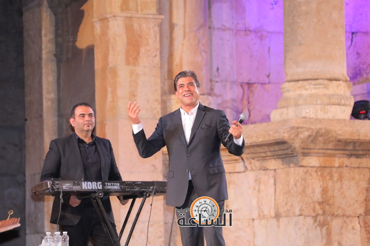 Madar Al-Saa Images 0.6436739561556506