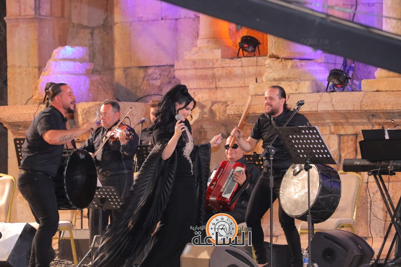 Madar Al-Saa Images 0.40151448336412665